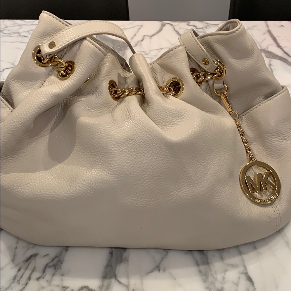 Michael Kors Jet Set Chain Purse